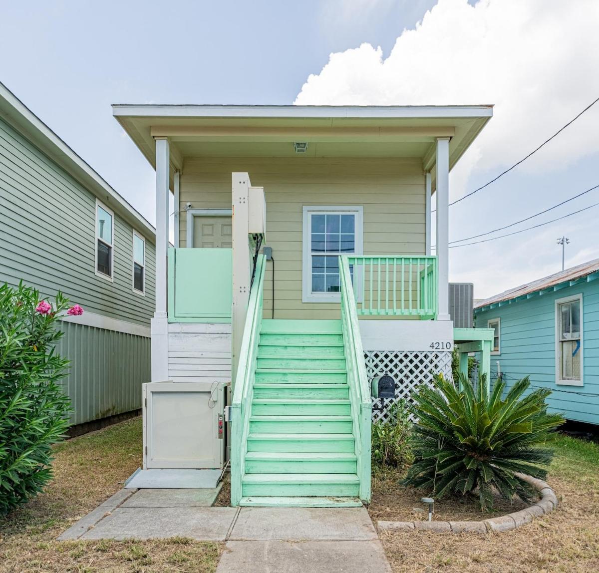 4210 Y1 Cozy 3Br Near Pelican Island Seawolf Pkwy Villa Galveston Bagian luar foto