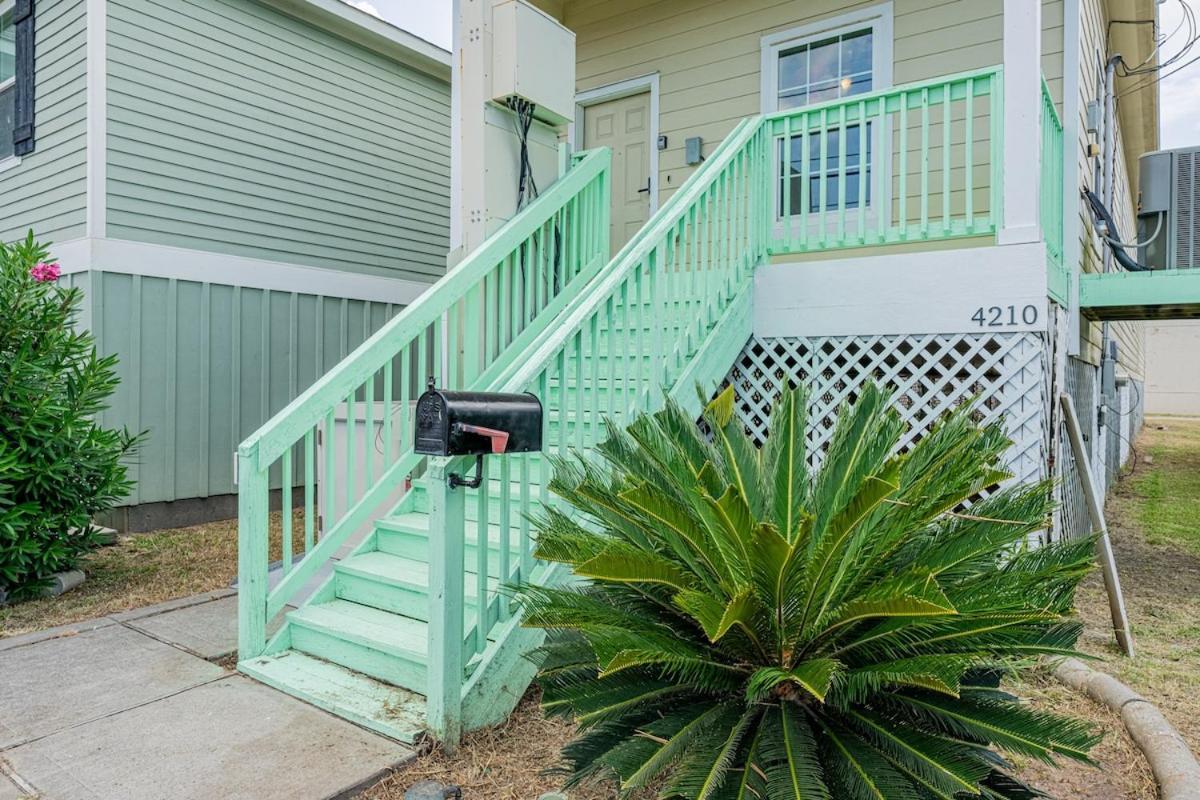 4210 Y1 Cozy 3Br Near Pelican Island Seawolf Pkwy Villa Galveston Bagian luar foto